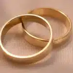 El simbolismo de soñar con anillos de boda